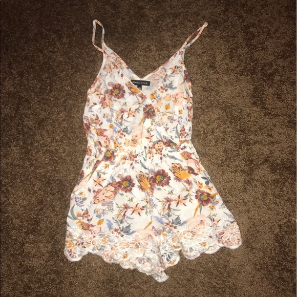 PacSun Other - Pacsun Kendall and Kylie x small flower romper
