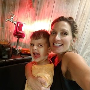 Meet your Posher, Kara