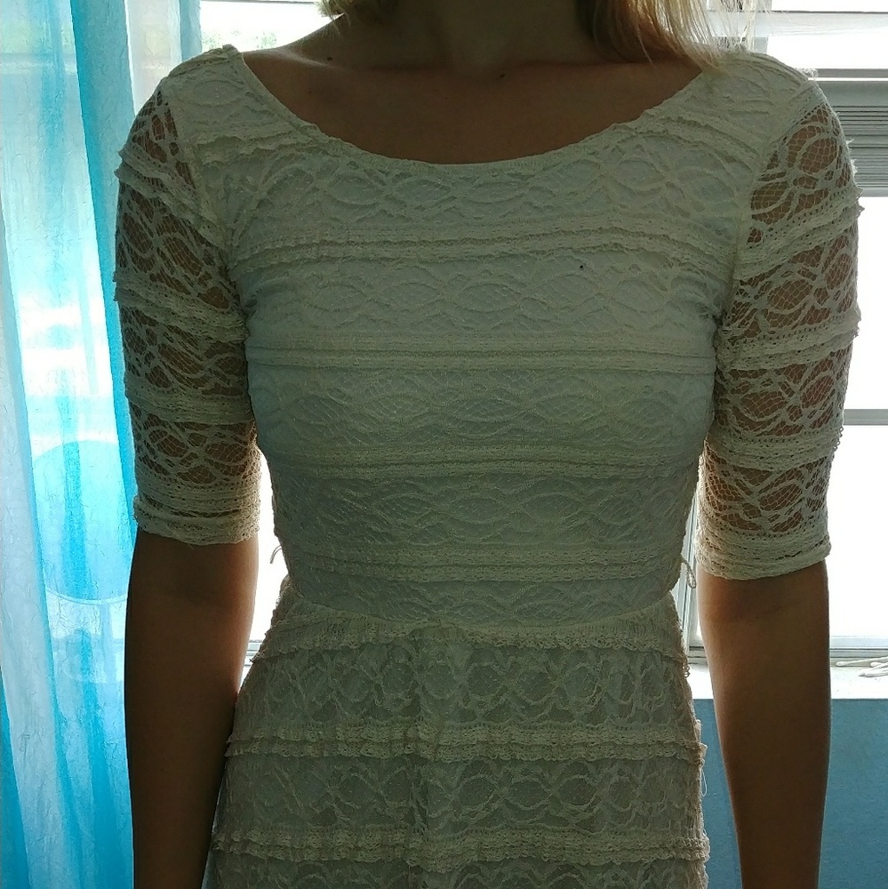 Sweet cream lace dress
