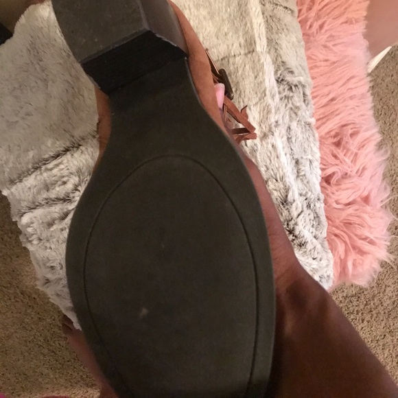 Brown fringed booties - Picture 2 of 5