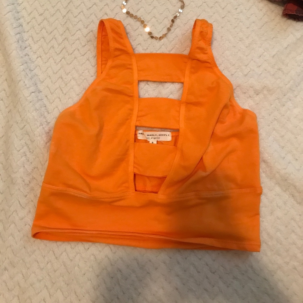 UO orange crop top 🍊🍊