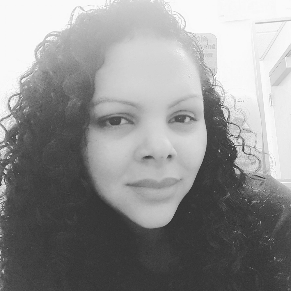Meet your Posher, Angelica