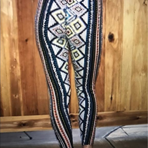 SOLD OUT - Picture 2 of 5