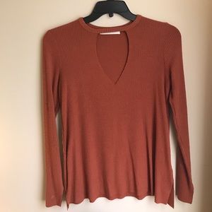 Cut out UO burnt orange top 🍂🍂