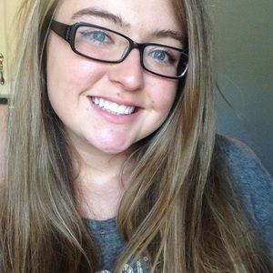 Meet your Posher, Brittney