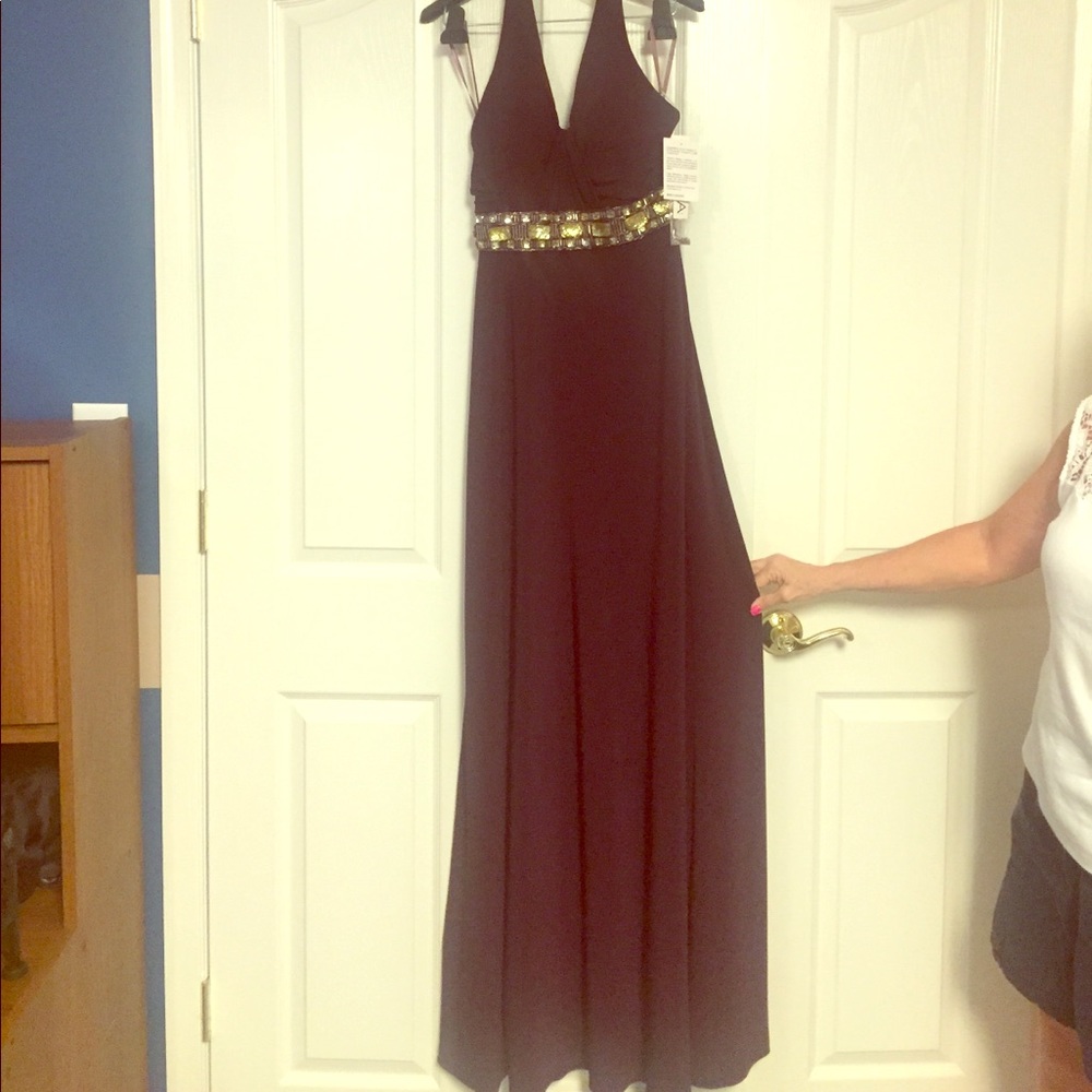 SCALA NWT formal gown in wine W/jewel empire waist