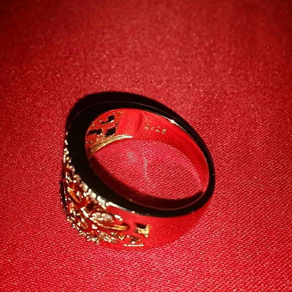 Silver ring with zirconium - Picture 2 of 3