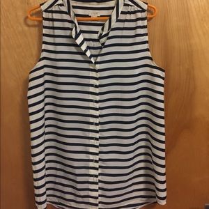 Button-up tank top