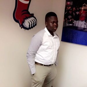 Meet your Posher, Henry