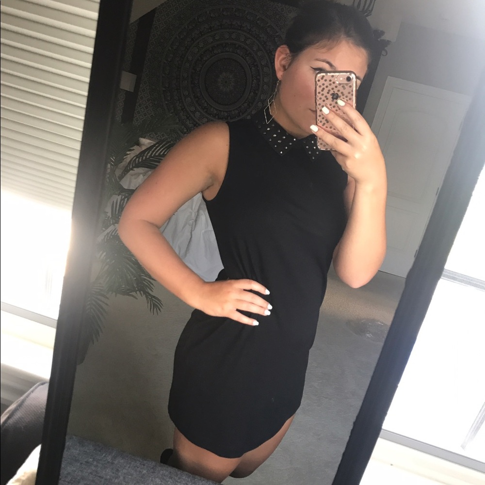 FOREVER 21 STUDDED COLLAR DRESS