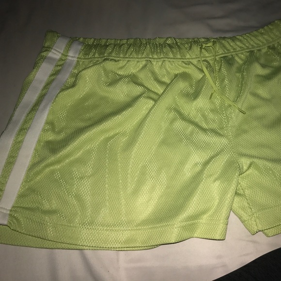 College gear - Picture 2 of 4