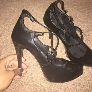 ONLY WORN ONCE PELLE MODA HEELS