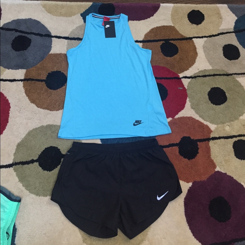 NWT NIKE TANK & SHORTS SET