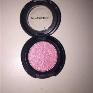 MAC eyeshadow