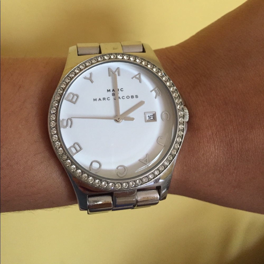 Marc Jacobs Watch - Picture 4 of 6