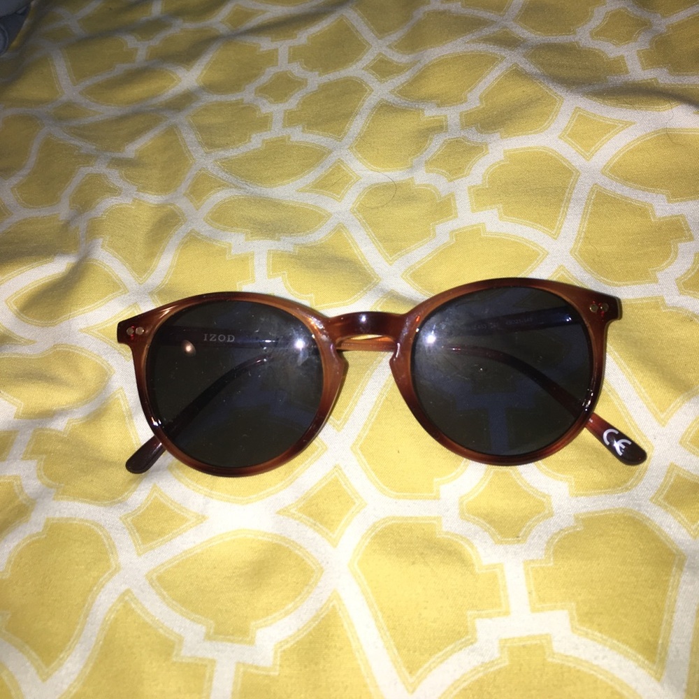 IZOD light brown sunglasses