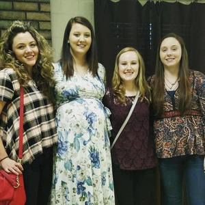 Meet your Posher, Dana