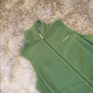 Green Fleece Columbia Vest
