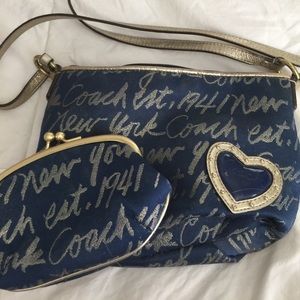 Coach crossover with small change bag