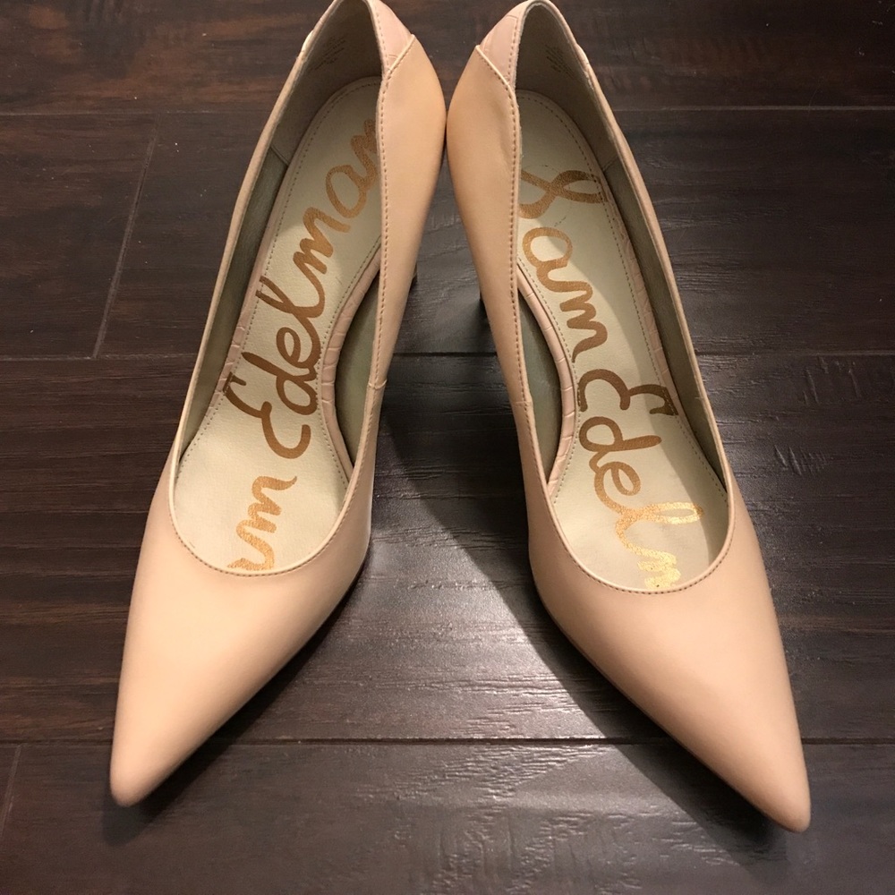 Sam Edelman beige heels