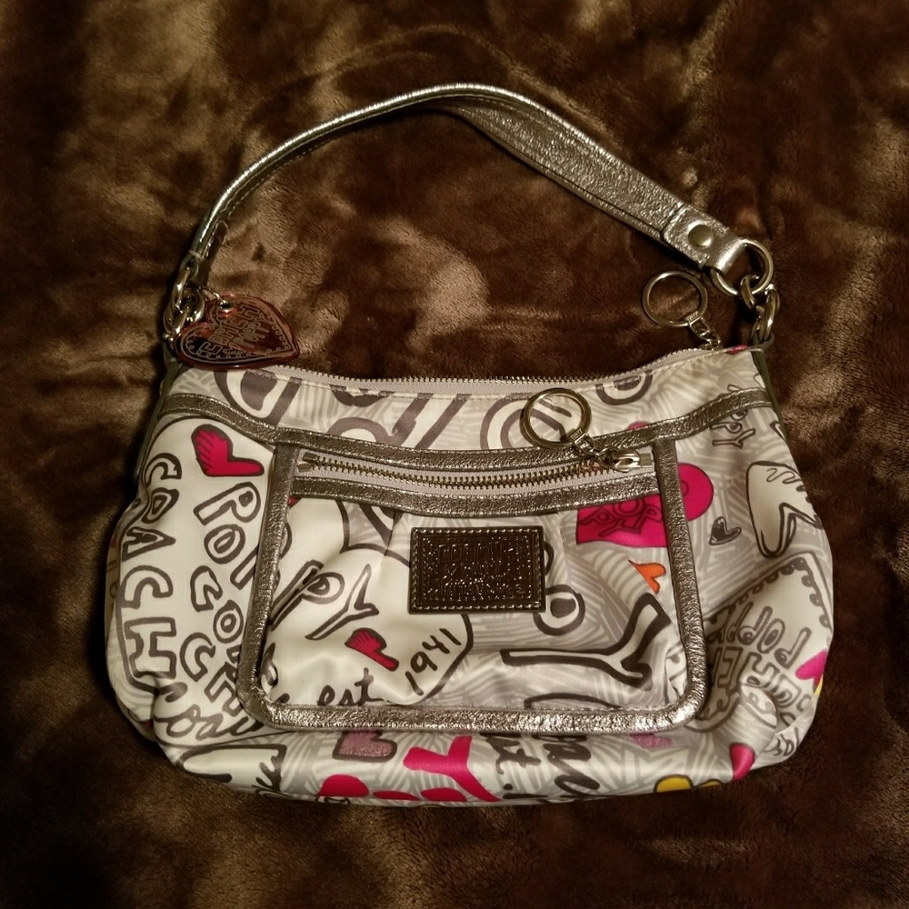 100% AUTHENTIC MINT COACH POPPY PURSE