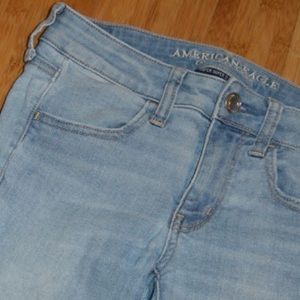 Super Super Stretch lightwash AEO jeans || size 2