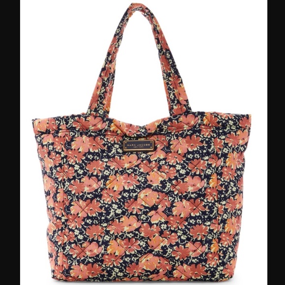 NWT Marc Jacobs Quilted Wildflowers Tote - Picture 3 of 8