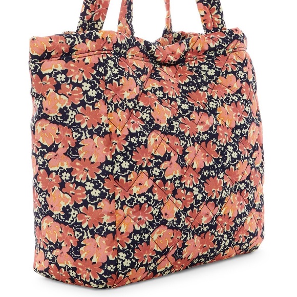 NWT Marc Jacobs Quilted Wildflowers Tote - Picture 7 of 8