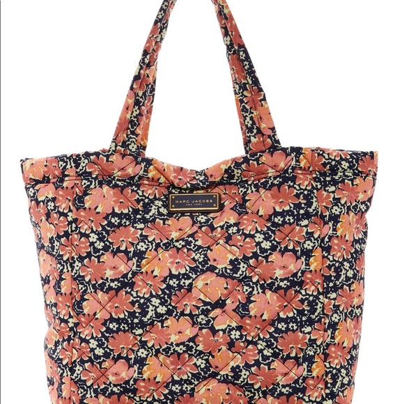 NWT Marc Jacobs Quilted Wildflowers Tote - Picture 2 of 8