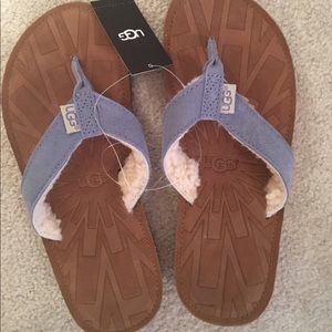 Ugg Tazmania flip flops