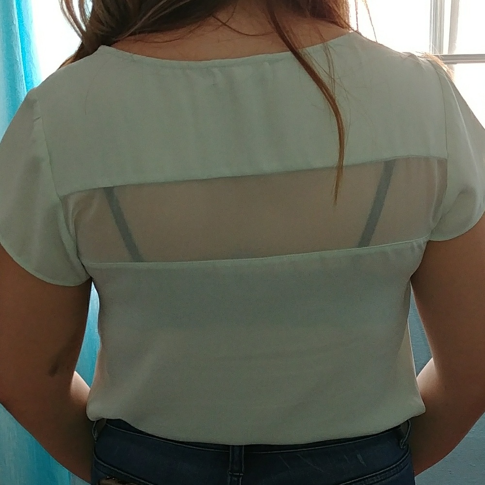 Light blue blouse - Picture 2 of 5