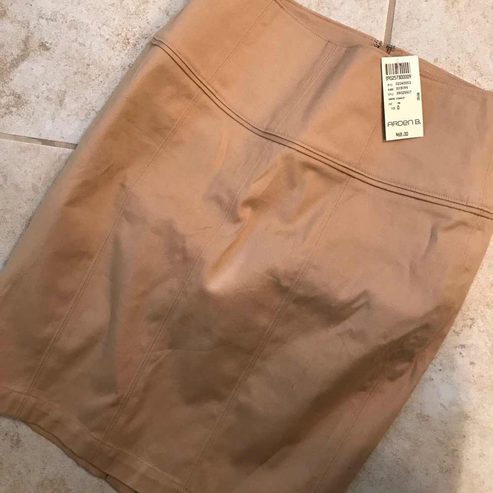 High waisted Pencil skirt