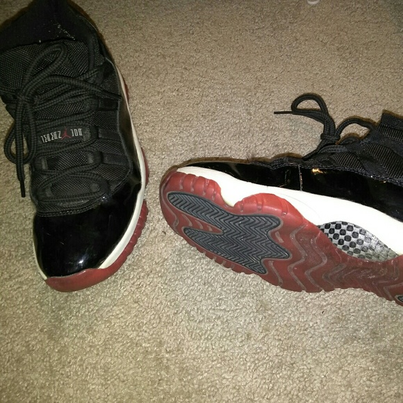 Air Jordan XI Patent Leather Red Black 2001 BRED