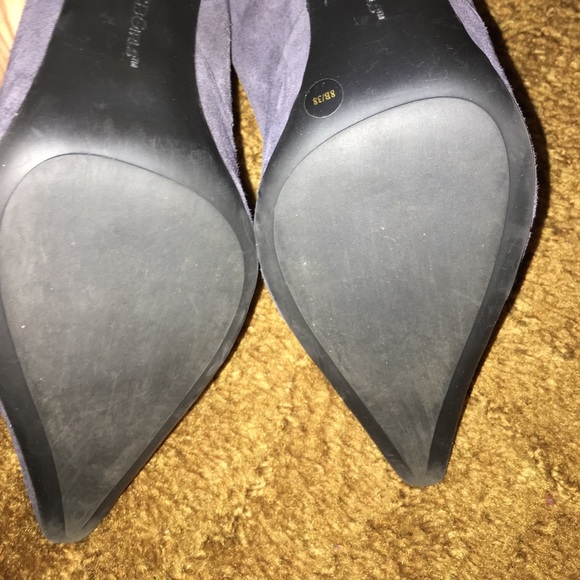 Ladies Pumps - Picture 3 of 5