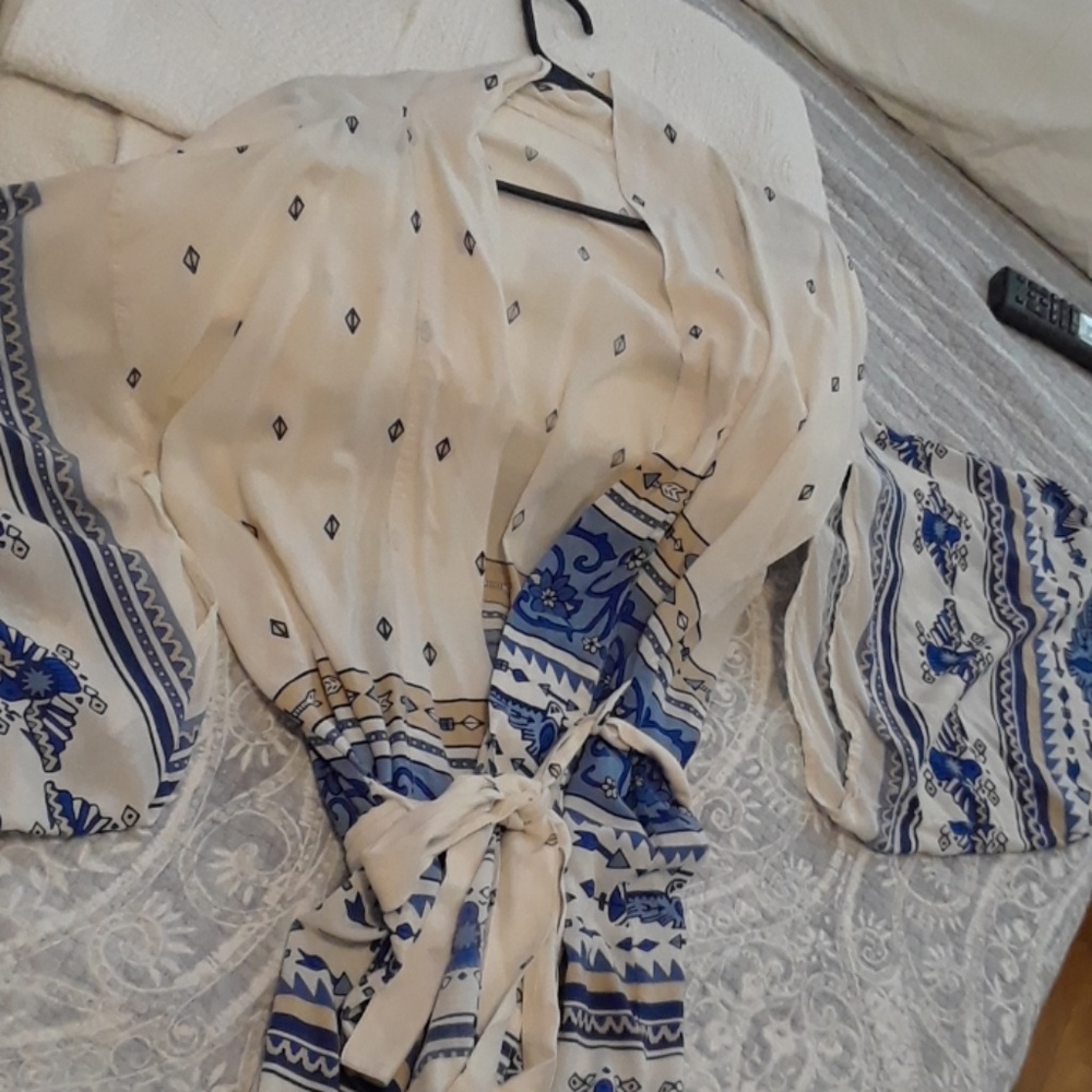 Spell design thunderbird kimono one size. Unused!