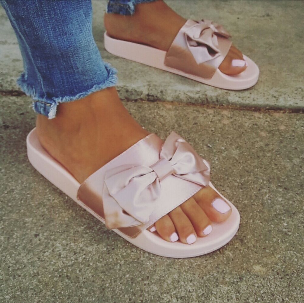//The Kim// Pink satin bow slides - Picture 2 of 5