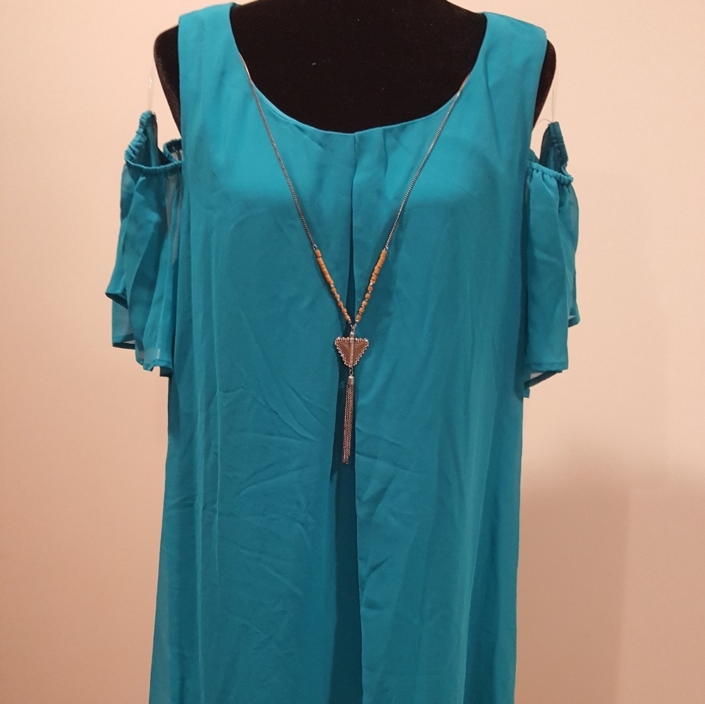 NWT-:Off The Shoulder Dress-:Size 2x