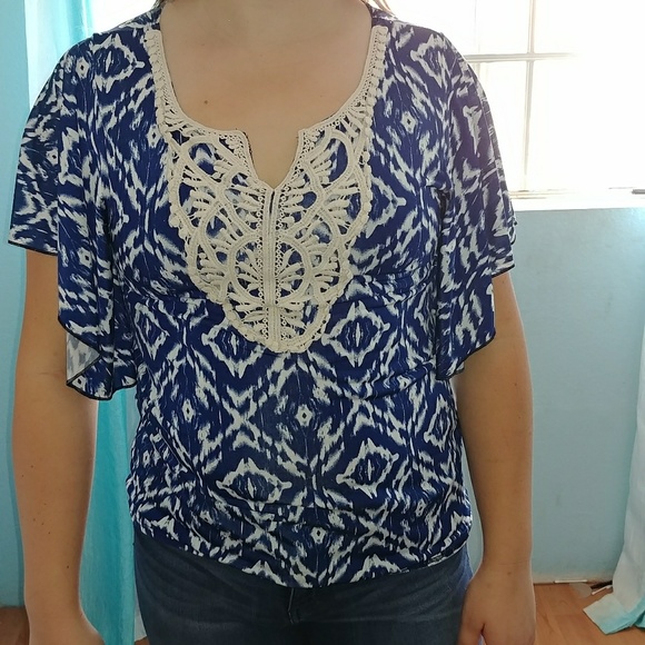 Flowing blouse - Picture 3 of 3