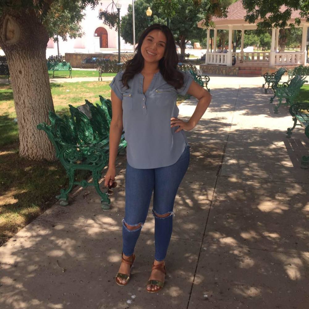 Meet your Posher, Alyssa