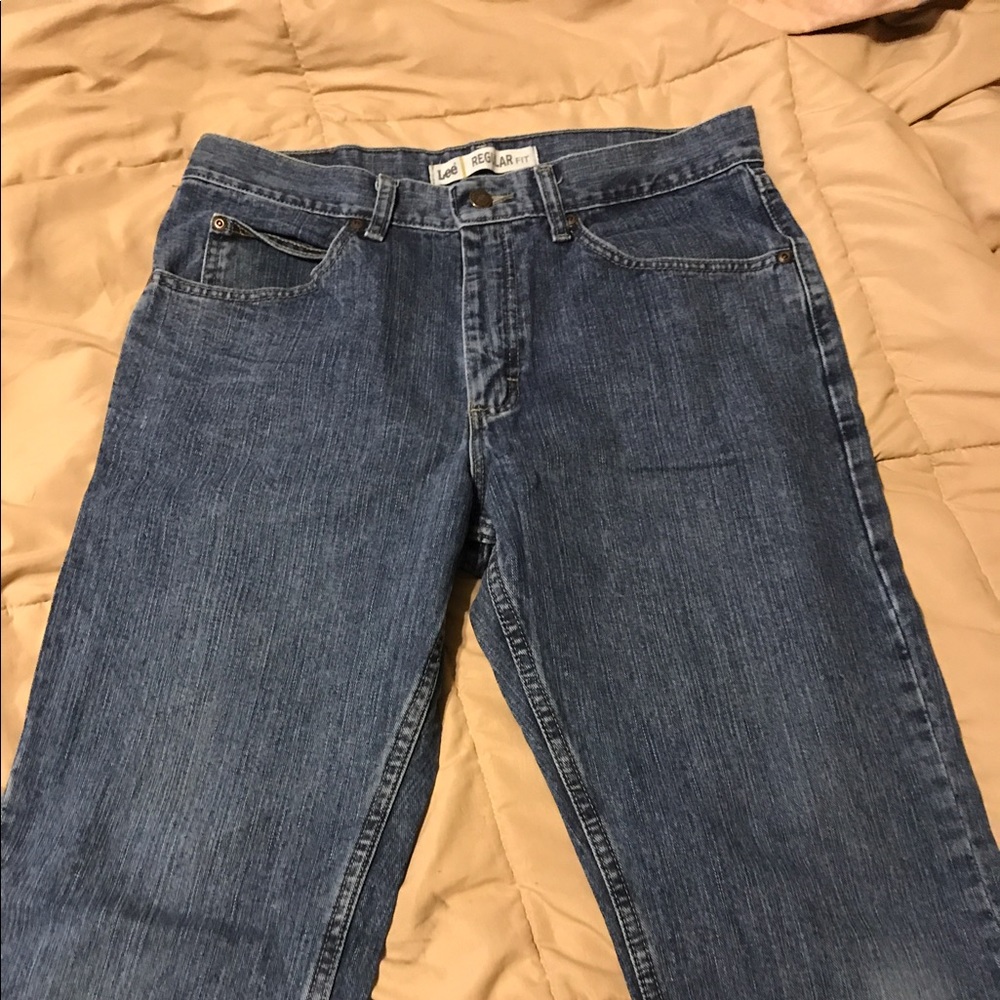 Jeans - Picture 2 of 3