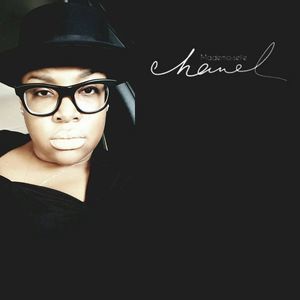 Meet your Posher, Chanel