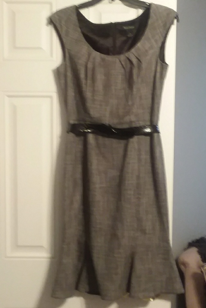 WHITE HOUSE BLACK MARKET  DRESS