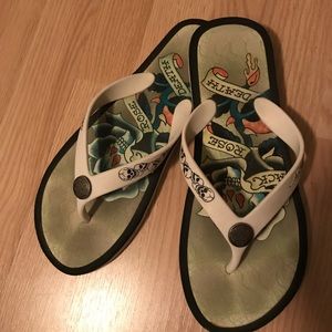 💀 ED HARDY FLIP FLOPS