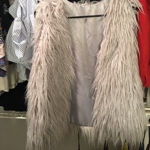 Fur vest