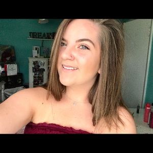 Meet your Posher, Melissa