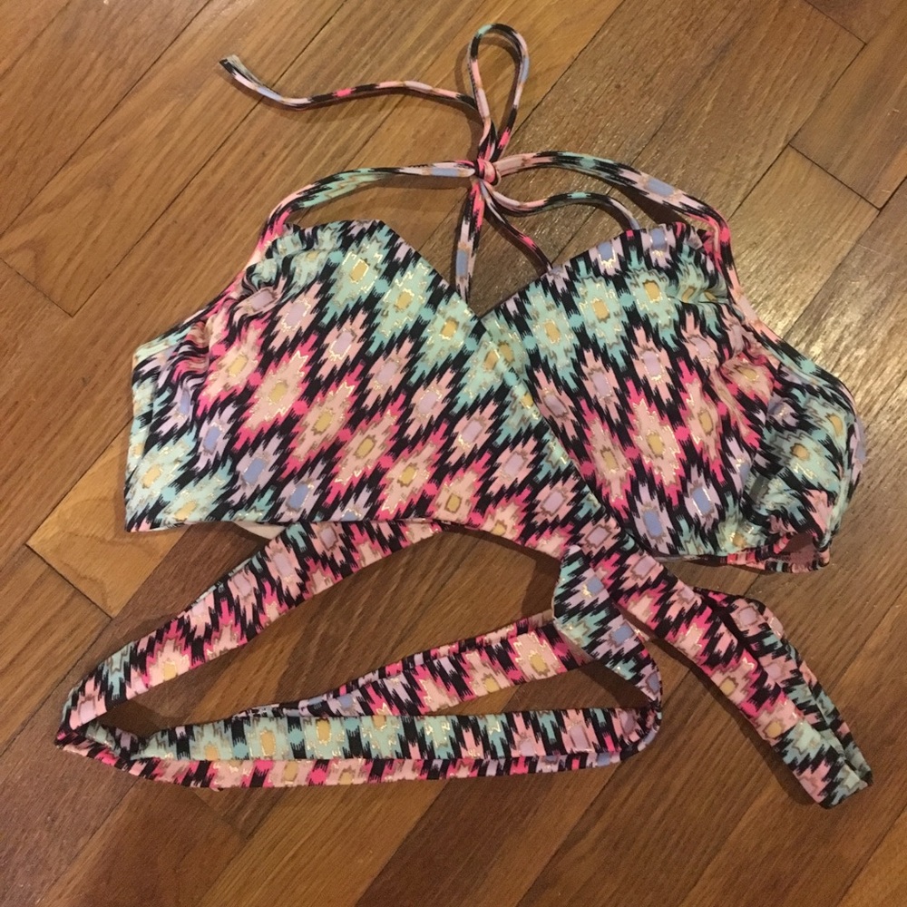 Victoria's Secret the wrap halter bikini top 36C