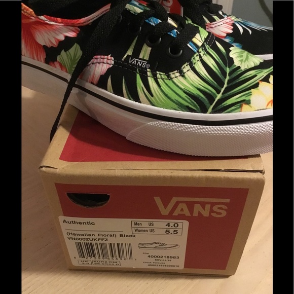 ❌SOLD❌ 🆕🌺🎉 H P 🎉🌺 NWT VANS - Picture 3 of 3