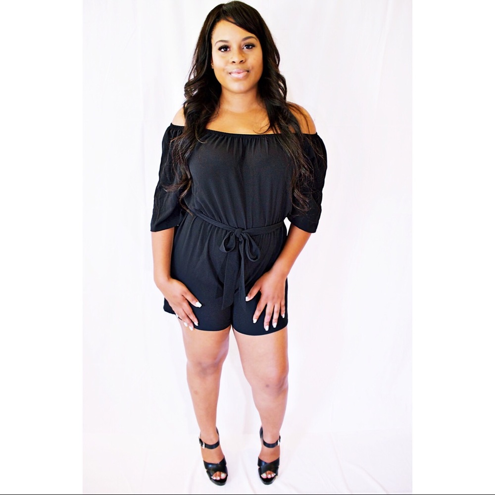 🎉HP🎉 Black Off The Shoulder Tie Waist Romper