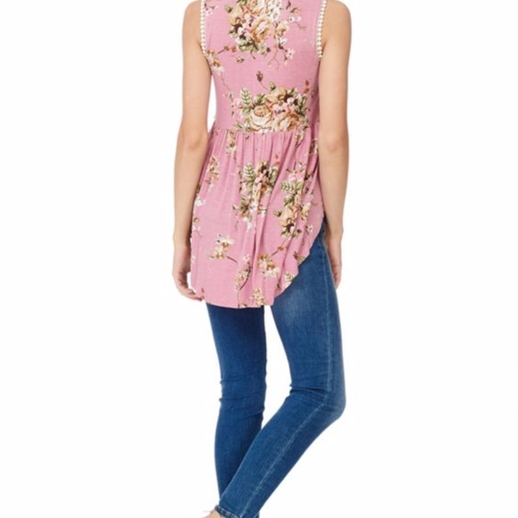 BUY 1, GET 1 FREE! Floral Lace Trim Sleeveless - Picture 4 of 7