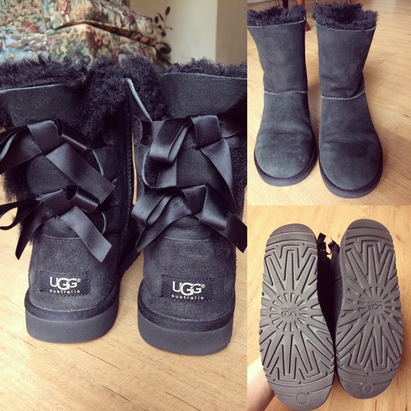 UGG Shoes - Ugg bailey bow boot